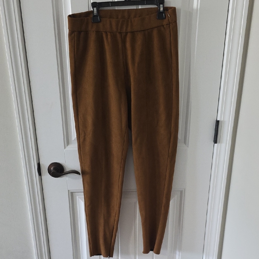 Tahari Camel Suede Trousers